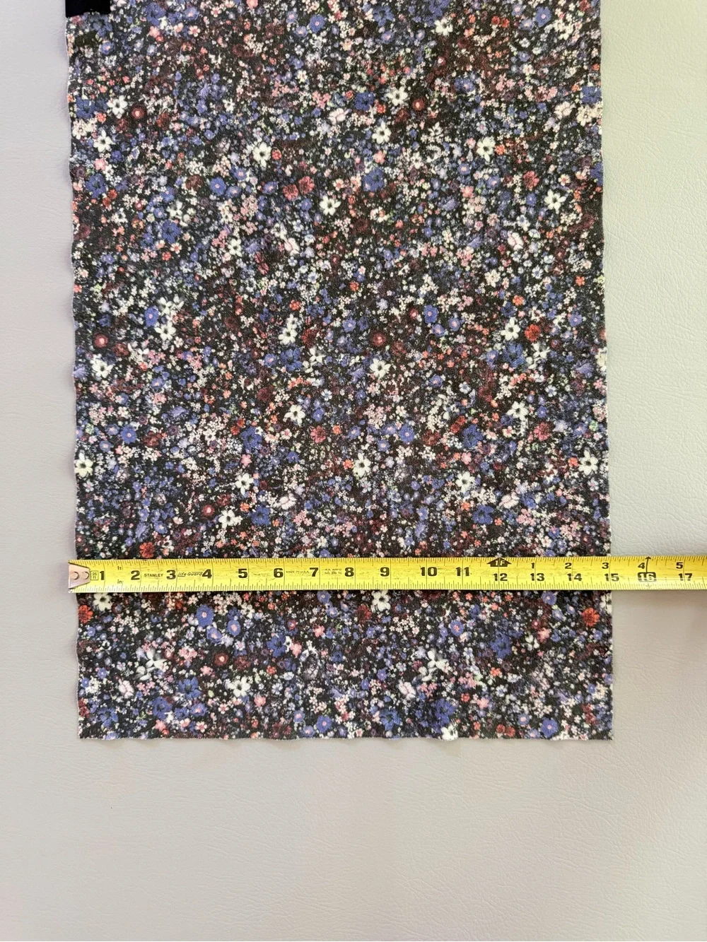 Lululemon Small Towel Microfiber Floral Print workout towel - MINI Size